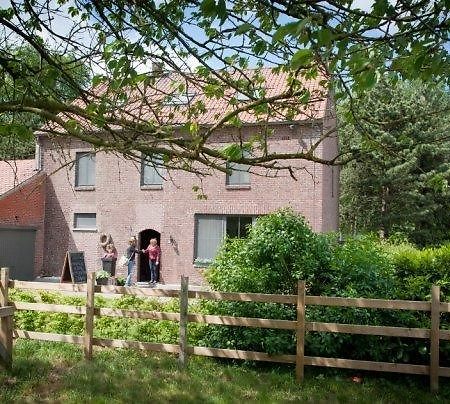B&B De Passerel Bree Exterior photo